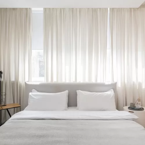 140 Long Curtains In Sheer Fabric